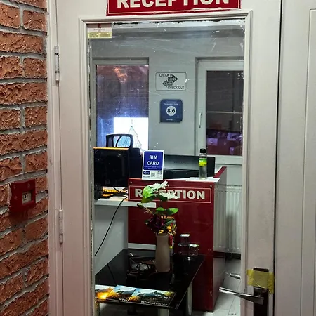 塔克西姆伊斯提克拉尔套房酒店 伊斯坦布尔