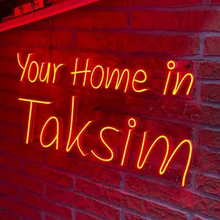 Hotel Taksim Istiklal 3*