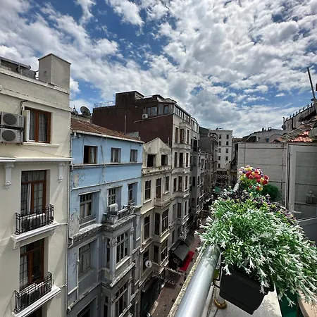 ホテル Taksim Istiklal