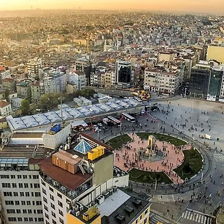 Hotel Taksim Istiklal 3*