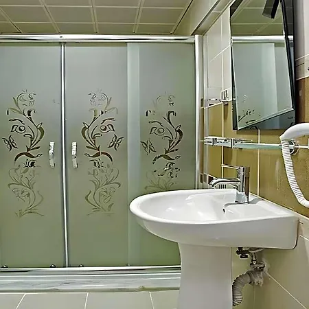 Taksim Istiklal Hotel 3*