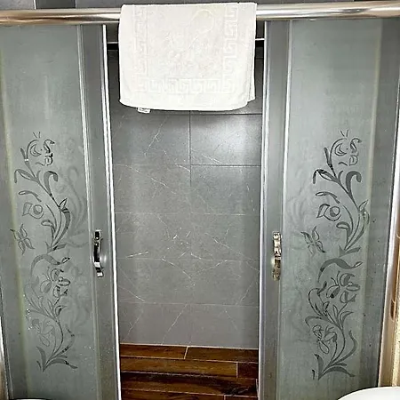 Hotel Taksim Istiklal 3*
