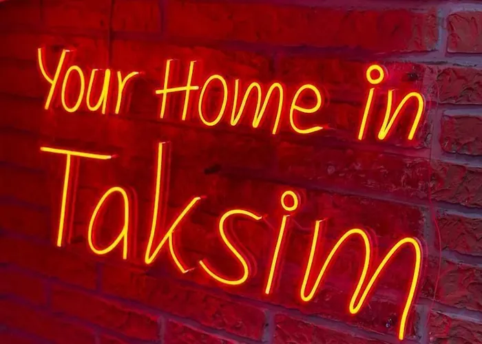 Hotel Taksim Istiklal 3*